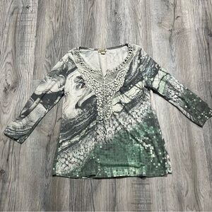 Green and Gray Women's Top